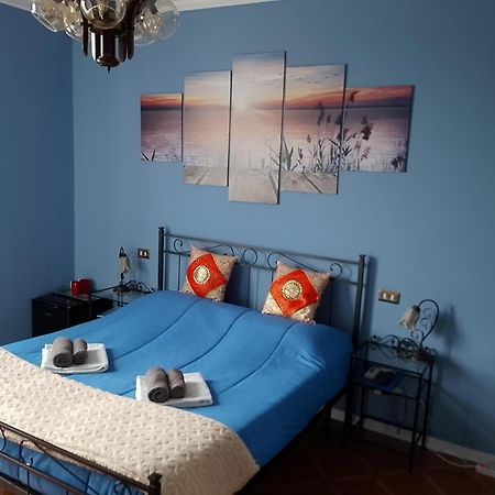 B&B Il Cantuccio Desenzano del Garda Bagian luar foto