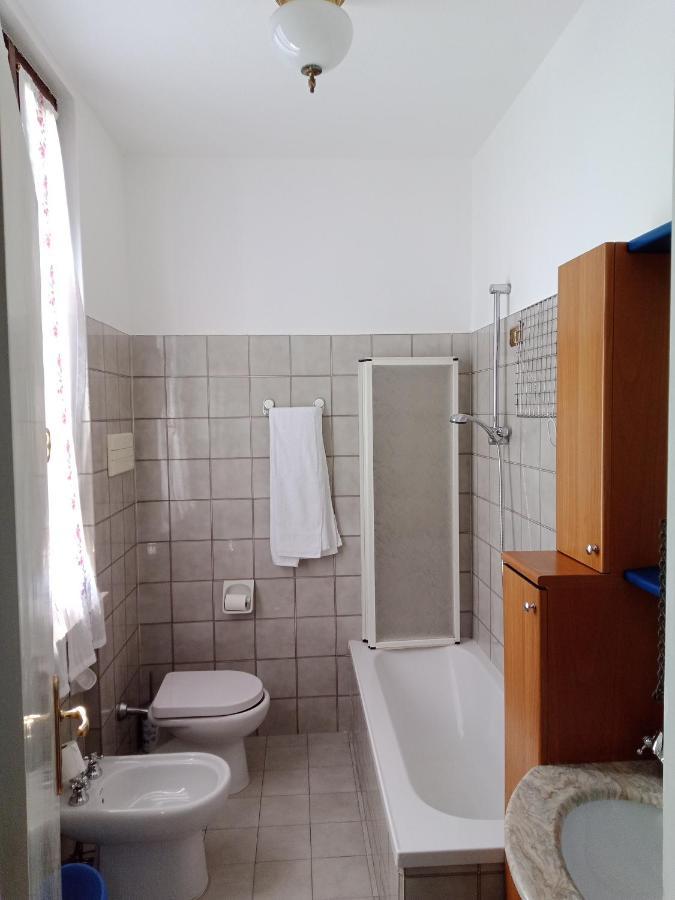B&B Il Cantuccio Desenzano del Garda Bagian luar foto
